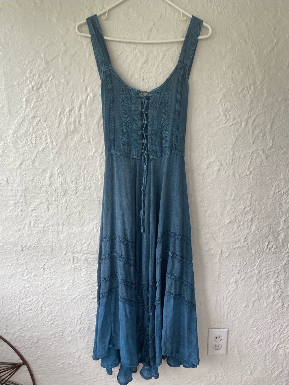 Sa’pogee blue corset top renaissance style sleeveless asymmetrical maxi dress; L